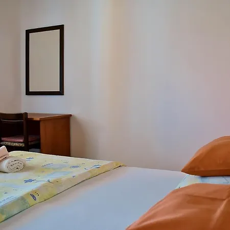 Feniks Apartment *